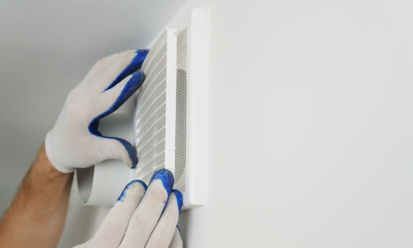 Installer une VMC dans une maison ancienne