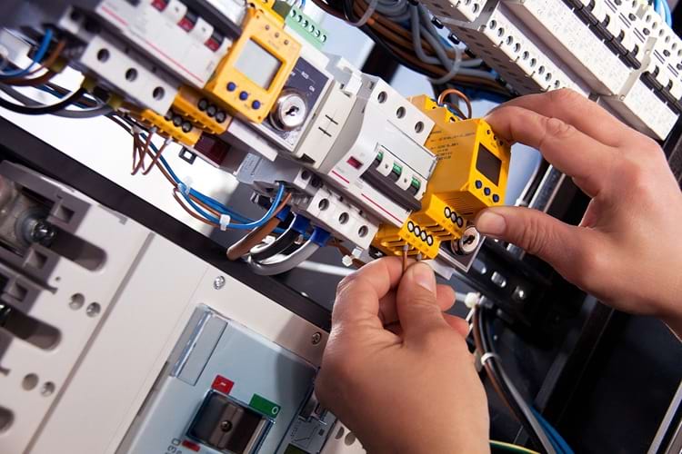 évolution normes sécurité installations électriques dans le nouveau RGIE en Belgique.